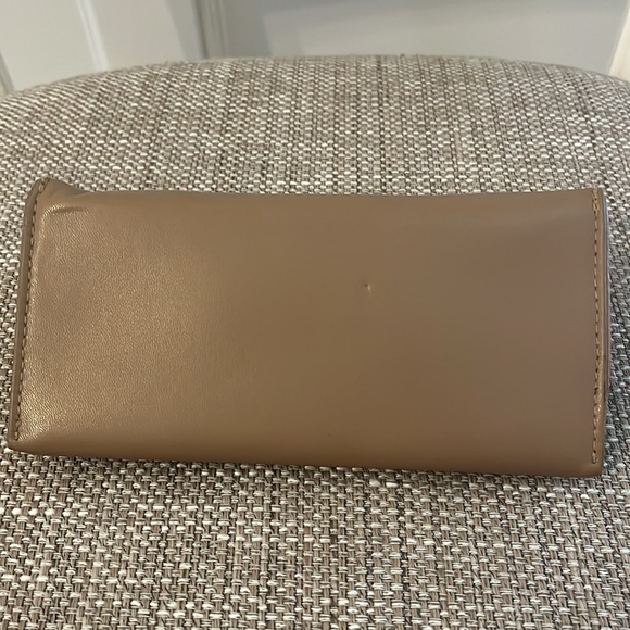 BURBERRY 🌸 Oversized Sunglasses Nova Check Temple - Picture 9 of 9